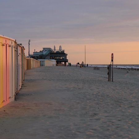 Modern Tiny House Sari In Zeeland Near The Sea Villa Heinkenszand Exterior photo